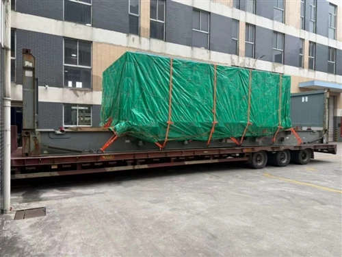 Consegna della macchina laminatrice con 40FR